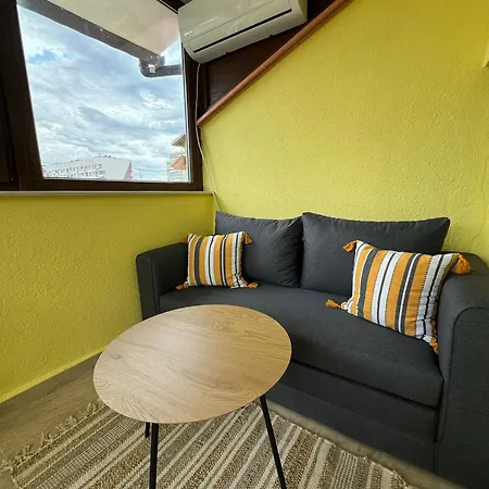 Apartment Horizon
